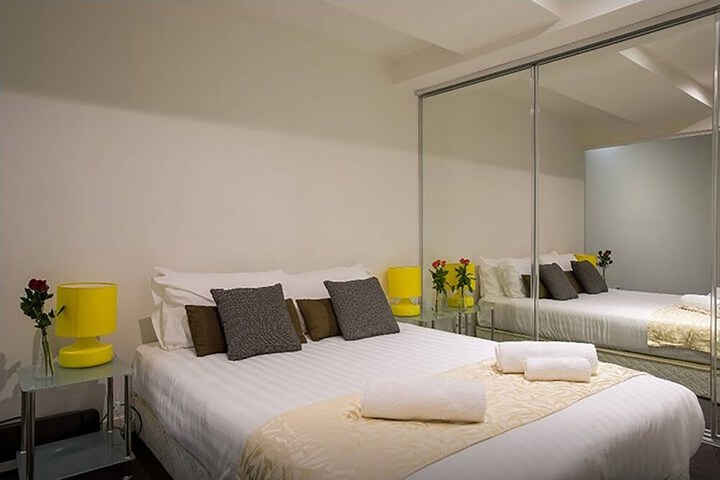 Room 28 of 73