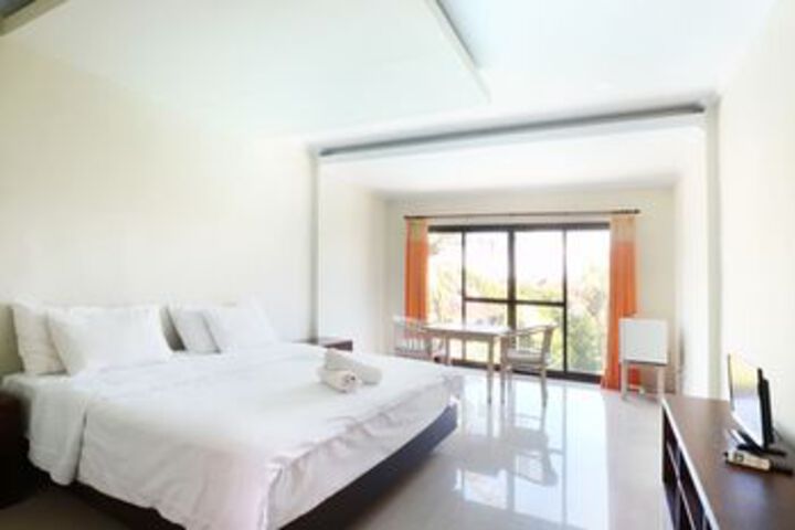 Room 10 of 40