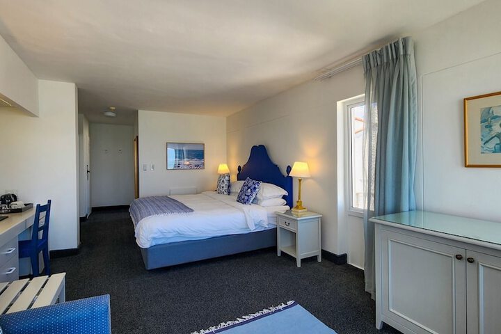 Room 17 of 62
