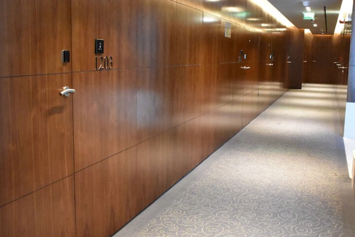 Room 27 of 114
