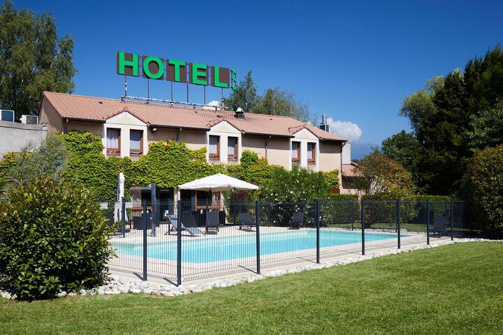 Hotel 19 of 19