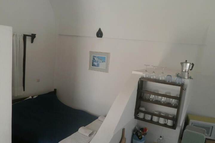 Room 10 of 79