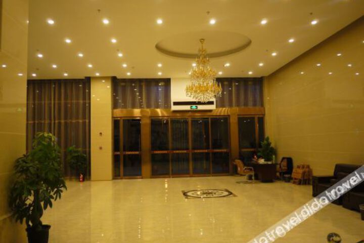 Hotel Interior 14 of 31
