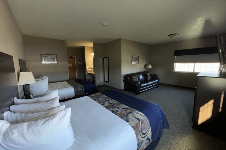 Room 5 of 42