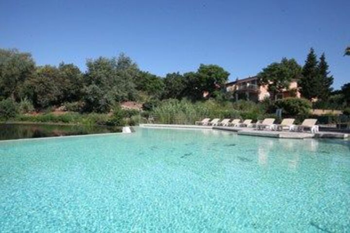 Pool 187 of 228