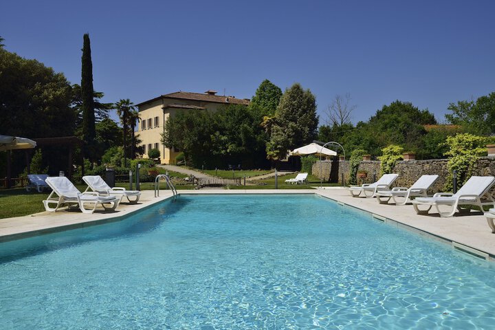 Pool 47 of 97