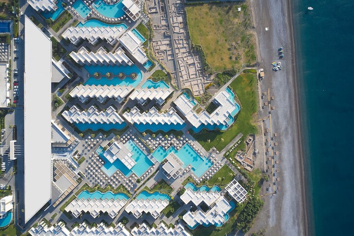 Hotel 218 of 225