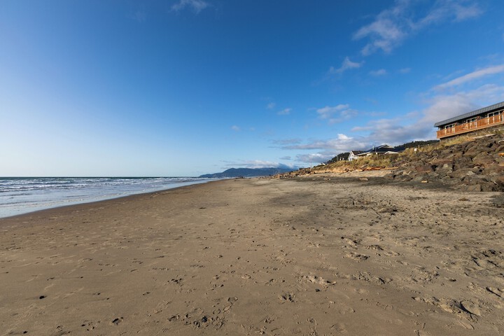 Beach 55 of 76
