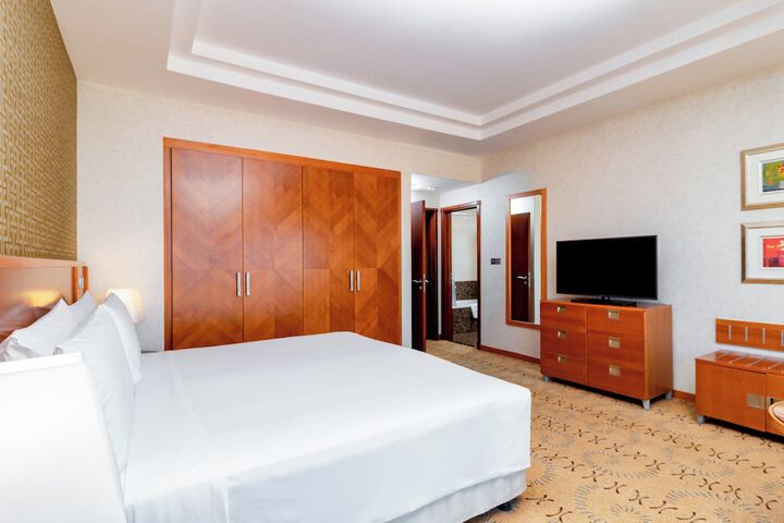 Room 13 of 358