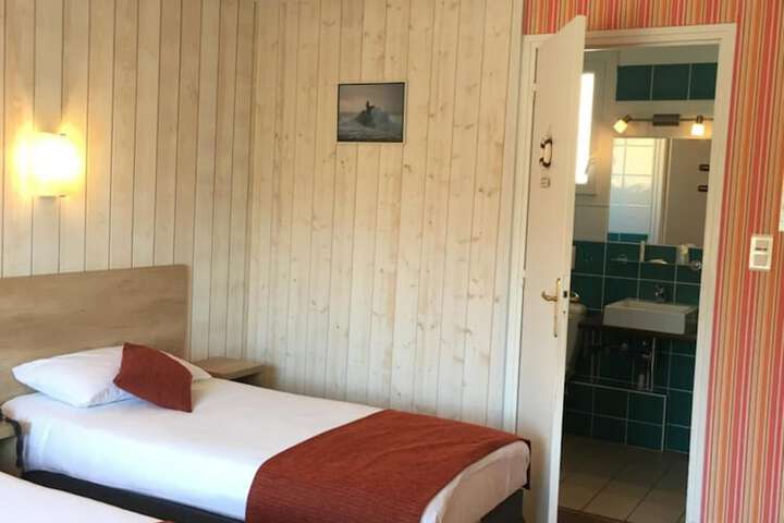 Room 7 of 54