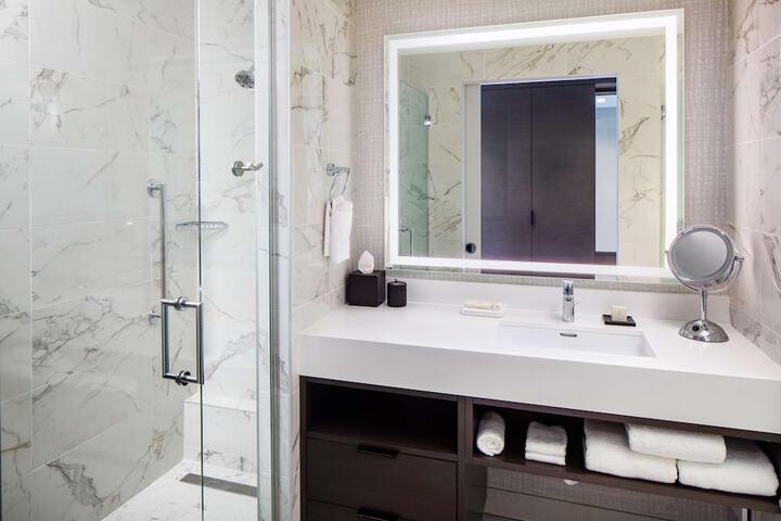 Bathroom shower