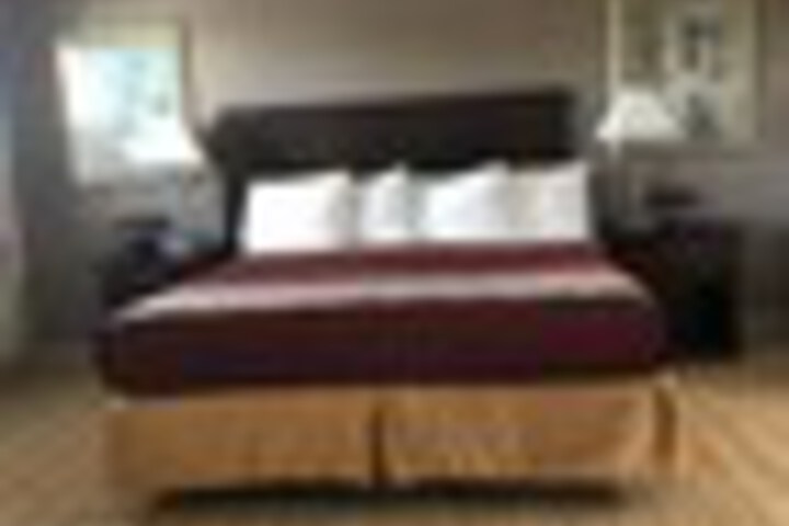 Room 65 of 114