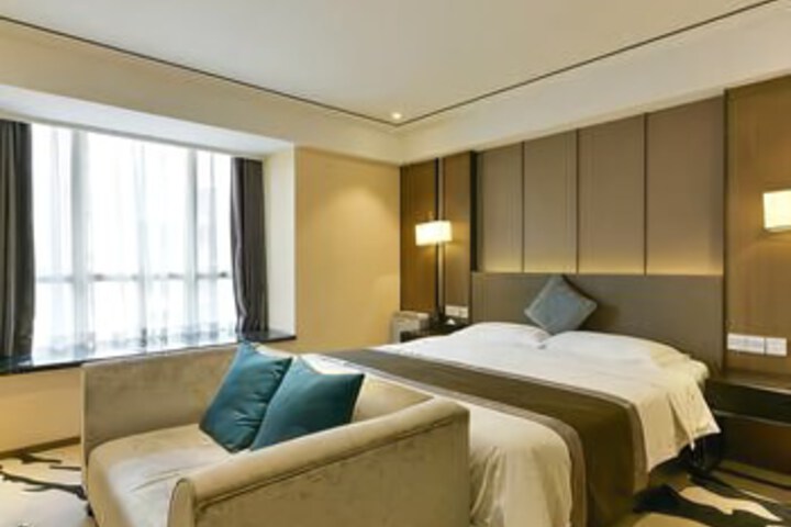 Room 7 of 7