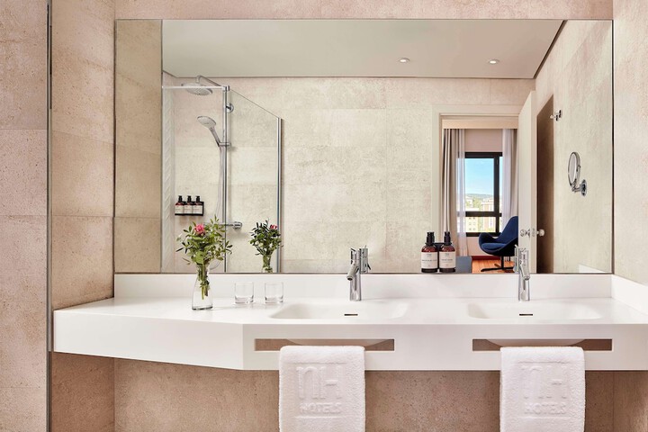 Clean Restrooms