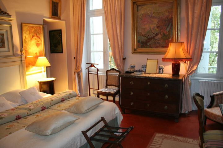 Room 6 of 36