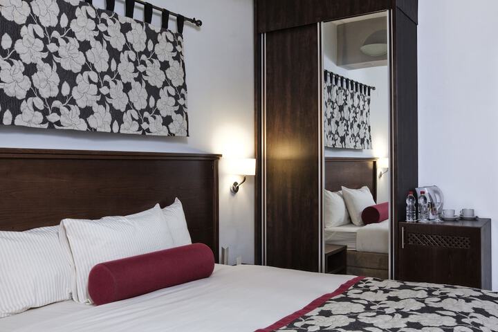 Room 20 of 45