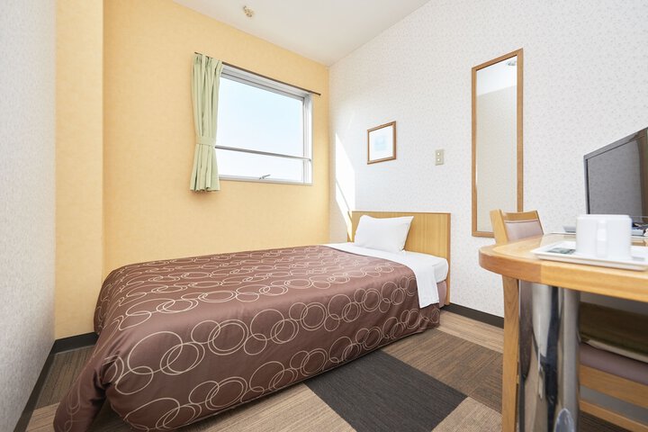 Room 9 of 43