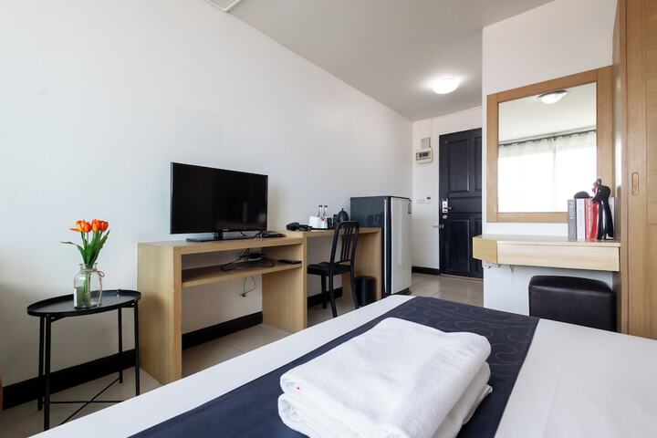 Room 34 of 79