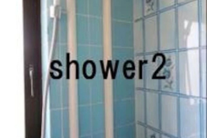 Room 9 of 22