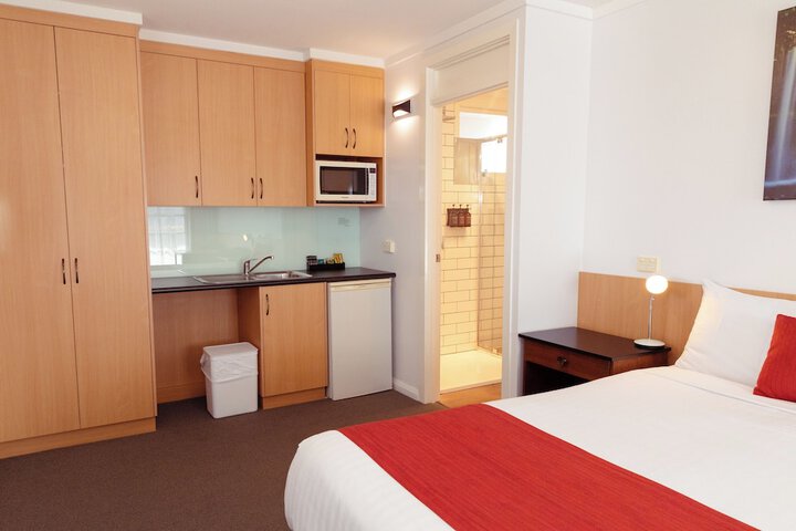 Room 5 of 53