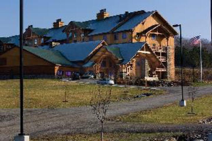 Hotel 7 of 36