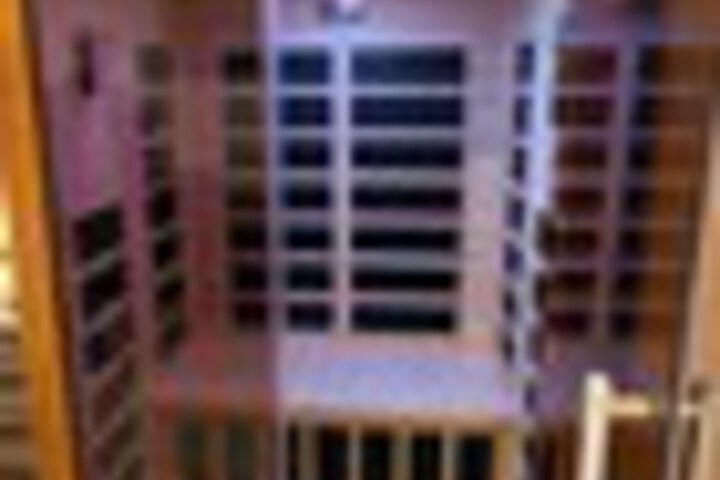 Room 26 of 165