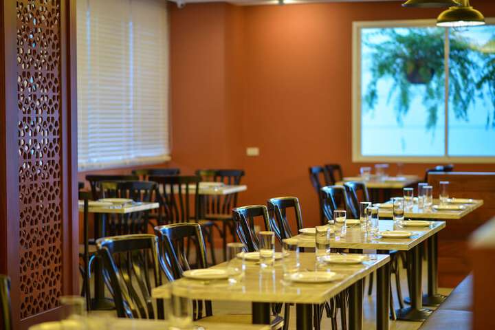 Dining 72 of 108