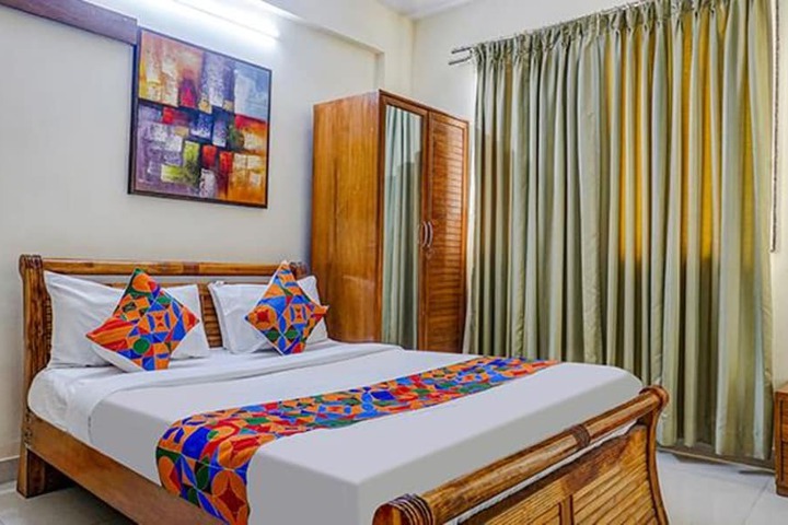 Fabhotel Grandeur