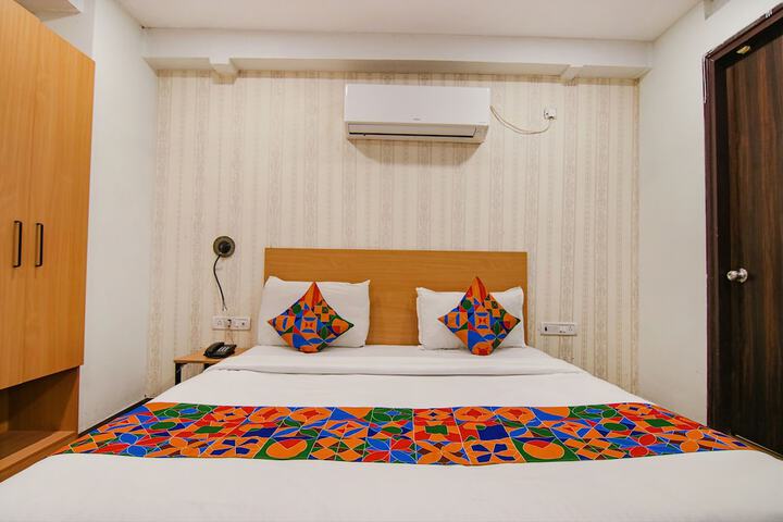 Room 19 of 36