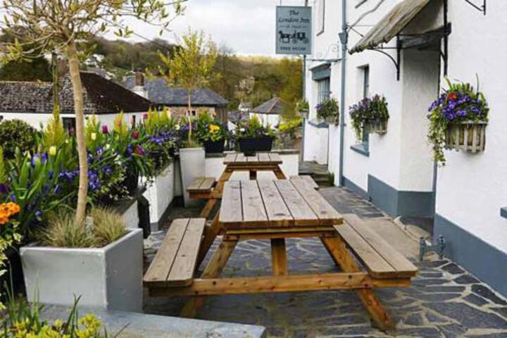 The London Inn