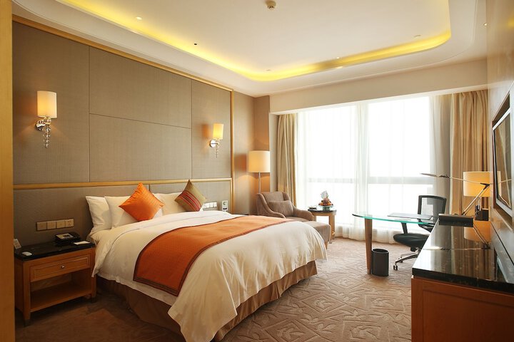 Room 3 of 23