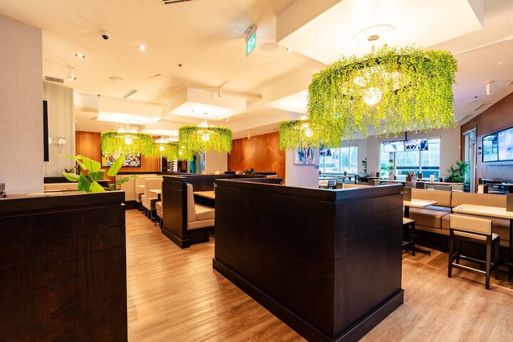 Dining Photos