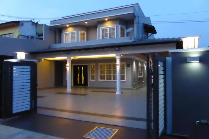 Melaka Homestay Cozy Semi-D