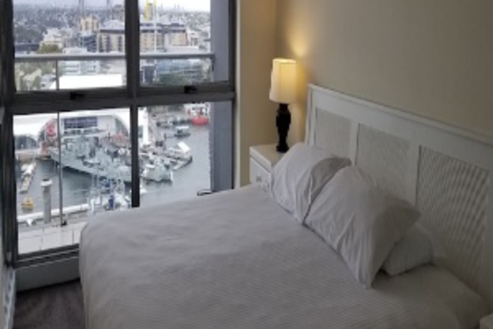 Room 21 of 239