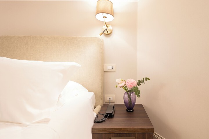 Room 13 of 60