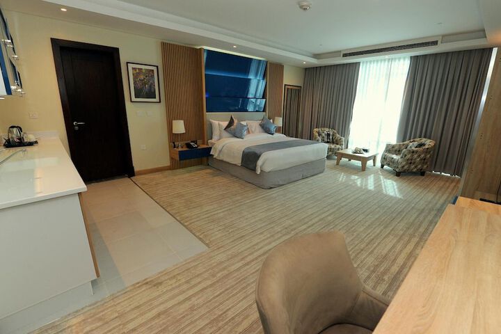 Room 19 of 68