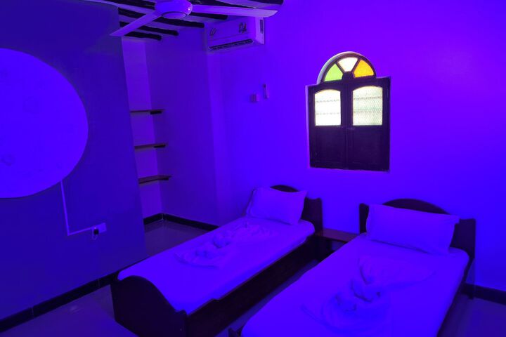 Room 14 of 47