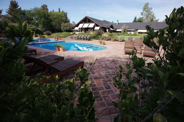 Pool 33 of 80