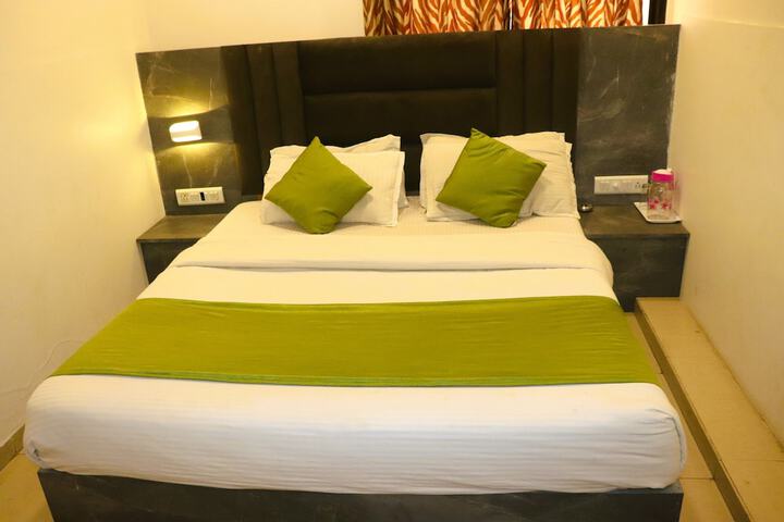 Room 14 of 57