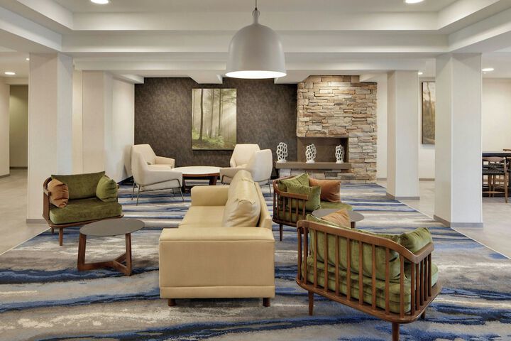 Hotel Interior 4 of 36