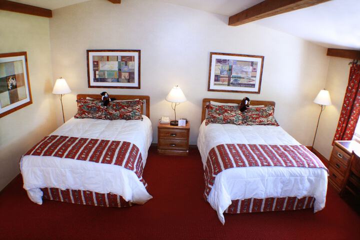 Room 5 of 40