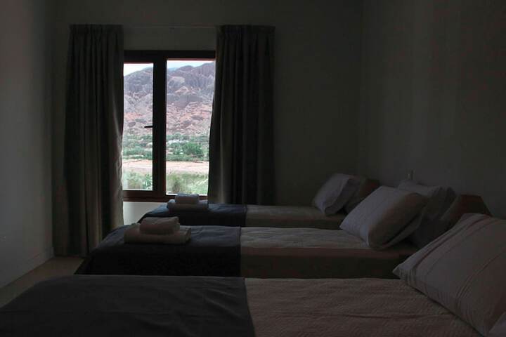 Room 5 of 60