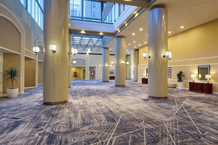 Ballroom/Hall 29 of 66