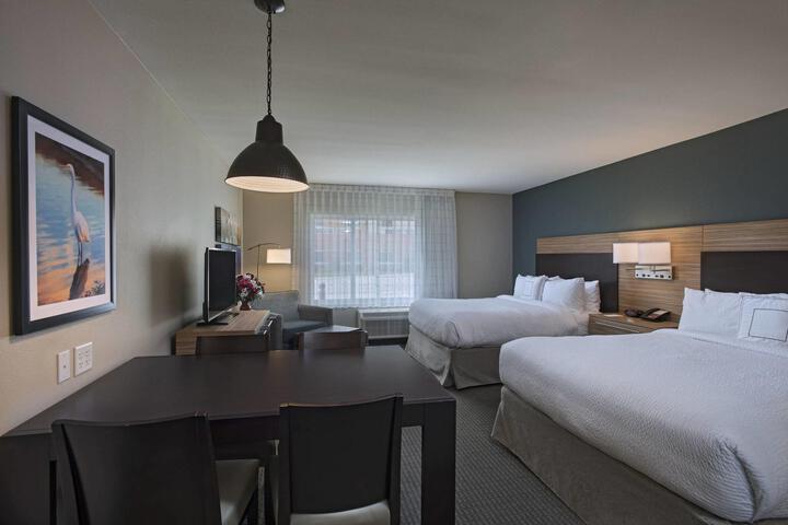 Room 46 of 71