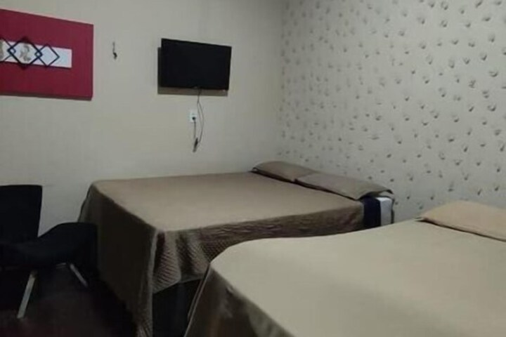 Room 17 of 22