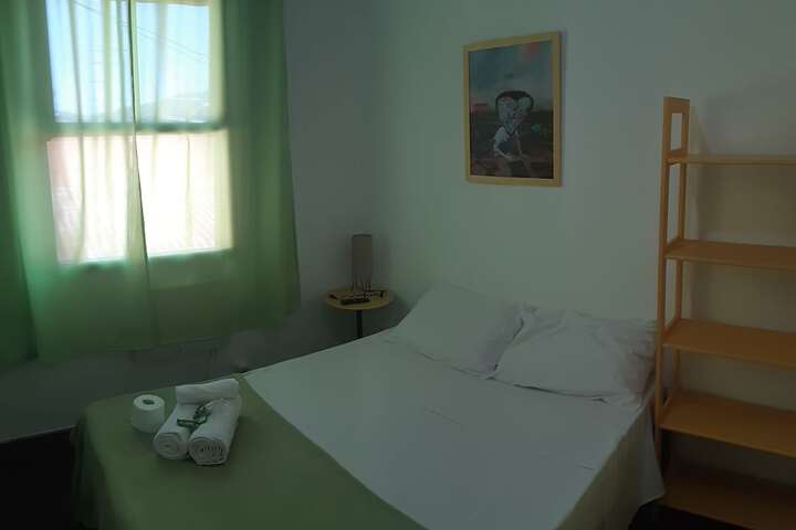 Room 7 of 11