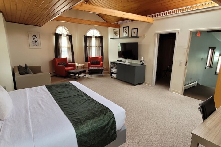 Room 22 of 51