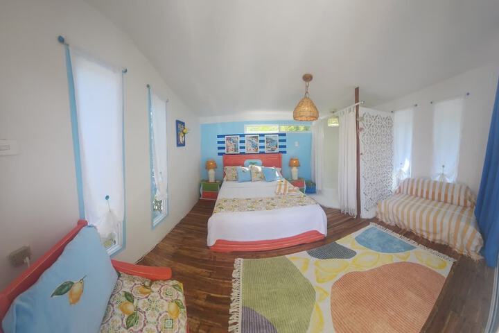 Room 35 of 137
