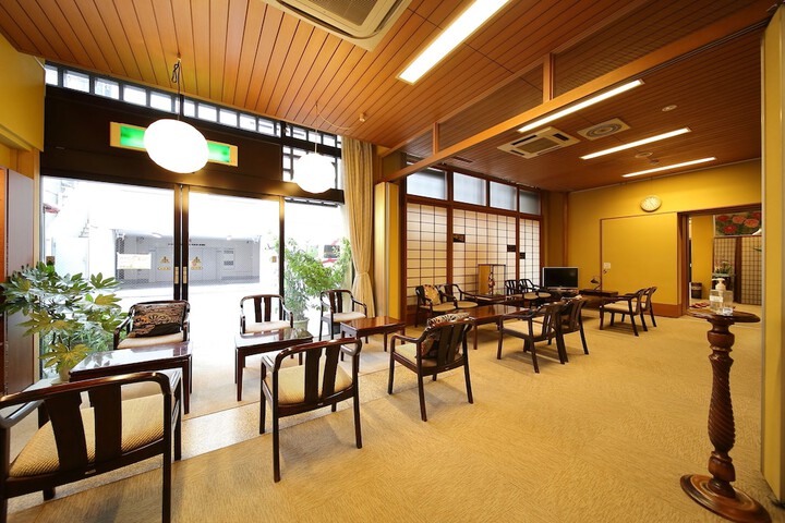 Guest Lobby