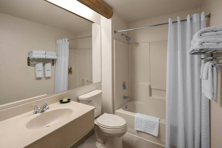 Clean Restrooms